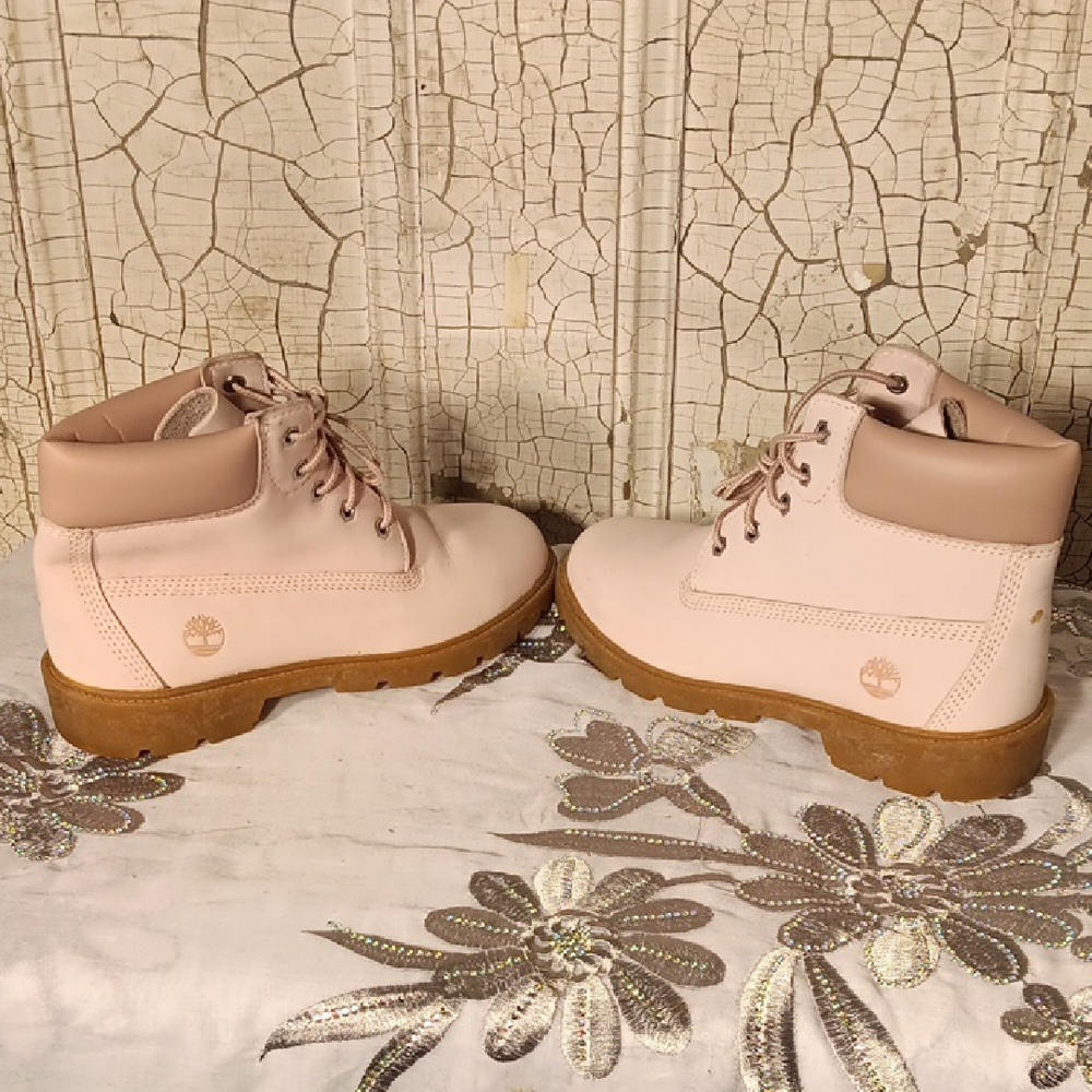 Timberland Women's Lace Up Boots - Pink and Tan - Picture 3 of 8
